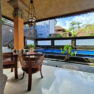 *** Affittacamere Warji House 2 Bisma Indonesia